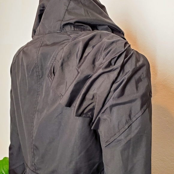 Max & Co Raincoat with Bow and Tulle hem - Picture 8 of 10